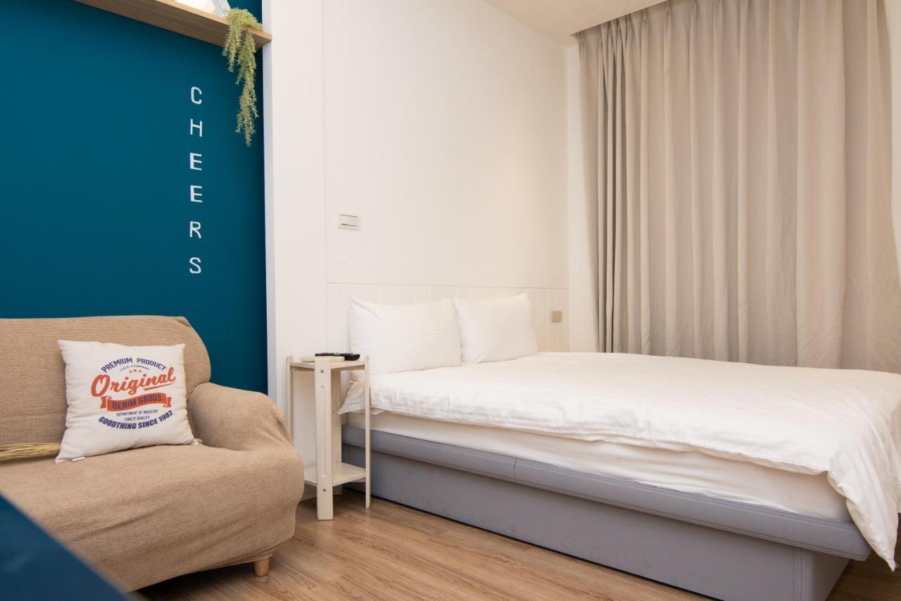 Sleepie Muti-Minsu Center Appartement Kaohsiung Buitenkant foto